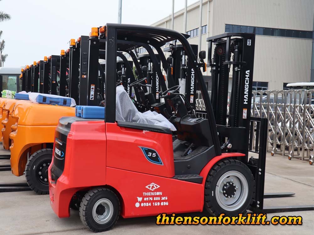 Xe nâng tại Cần Thơ