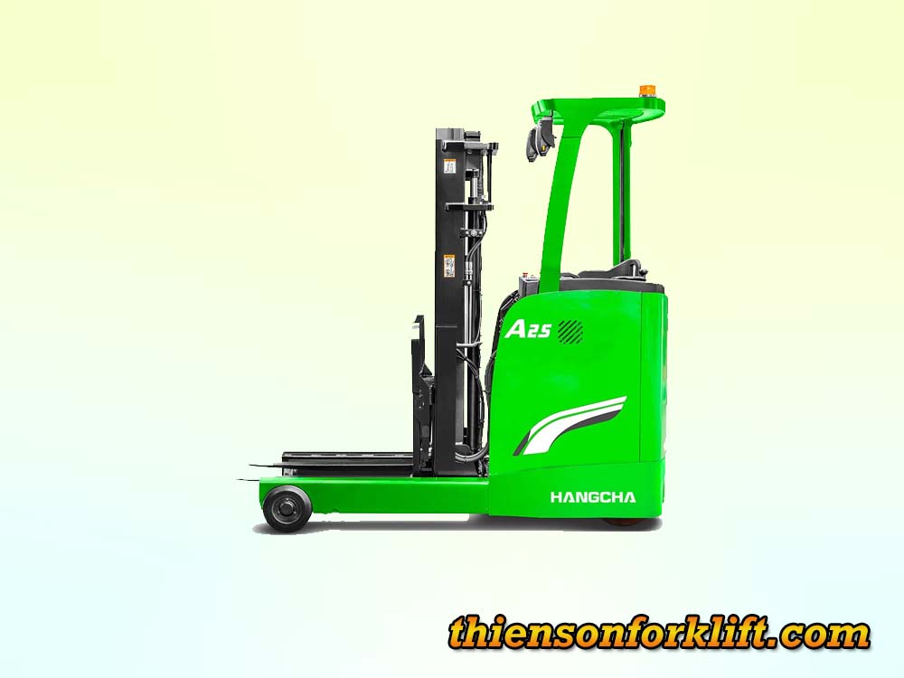 Xe nâng reach truck 2.5 tấn đứng lái