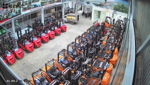 Xe nâng Hangcha tại 1 kho Thiên Sơn