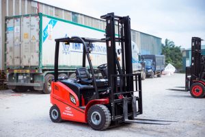Sửa xe nâng không nâng được