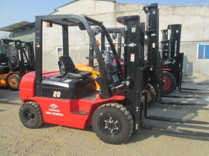 Chuẩn bị đăng kiểm xe nâng hàng