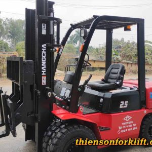 Xe nâng dầu 2.5 tấn dòng A 3