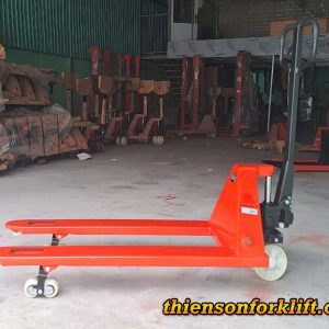 Bộ tiêu chí vàng để chọn xe nâng tay cho kho mới