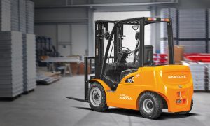 Cuộc Cách Mạng Pin Lithium Xe Nâng: Tại Sao Doanh Nghiệp Chuyển Dịch Từ Chì-Axit Sang Lithium?